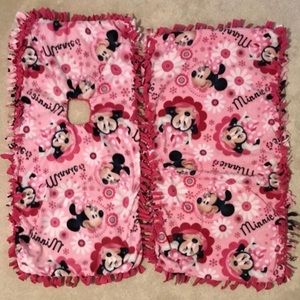 Minnie Mouse poncho and blanket set